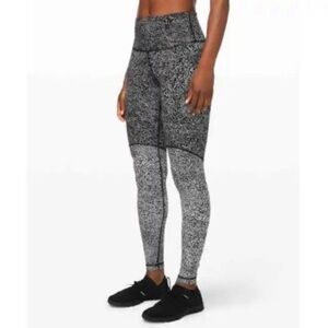 LULULEMON NWOT Women’s Wunder Under High Rise Blocked Full-on Luxtreme Tight 2